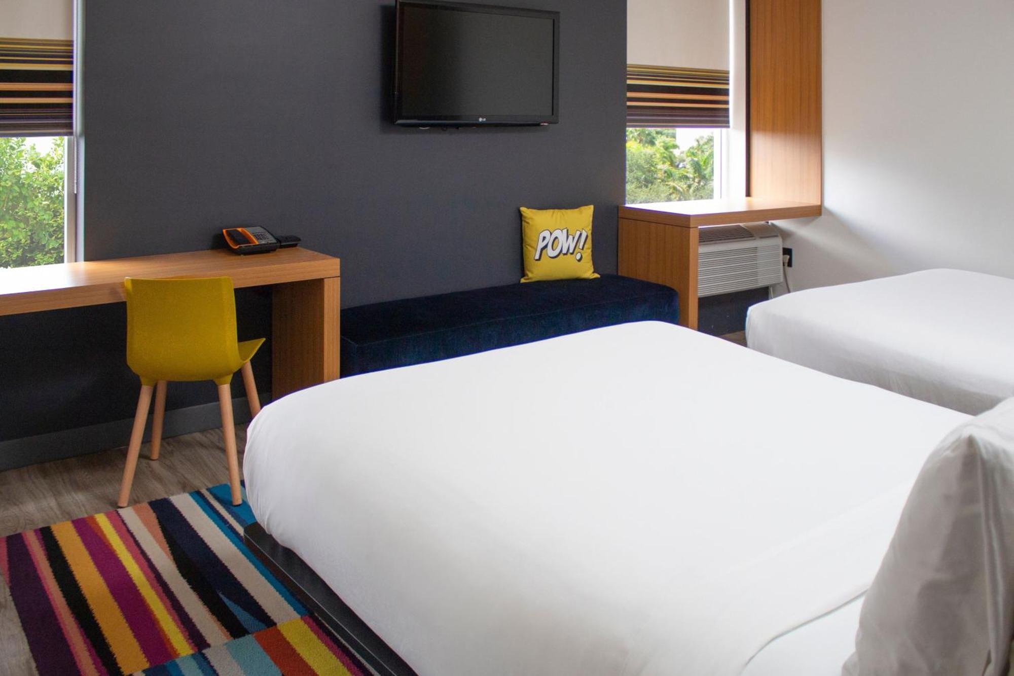 Aloft Miami Doral Hotel Bagian luar foto