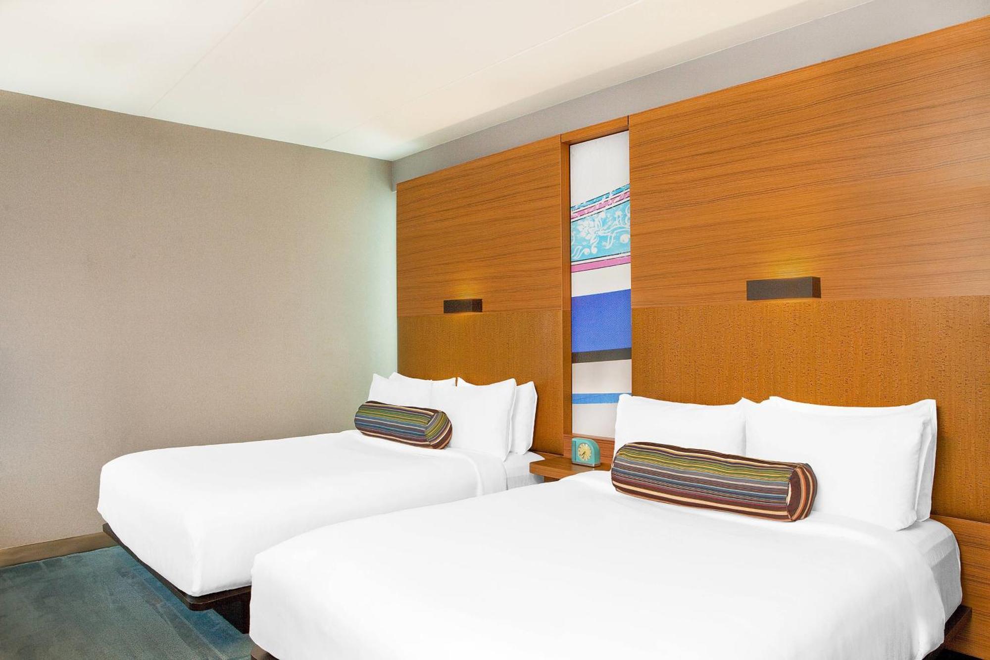 Aloft Miami Doral Hotel Bagian luar foto